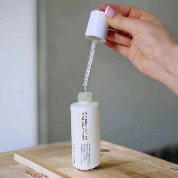 Usolab Bio Brightening Bleaching Ampoule Антиоксидантна, освітлююча та омолоджуюча сироватка, 50мл 2008 фото