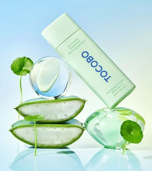 Tocobo Cica Calming Sun Serum SPF50+ PA++++ Заспокійлива сонцезахисна сироватка для обличчя з центеллою азіатською, 50мл 1479 фото