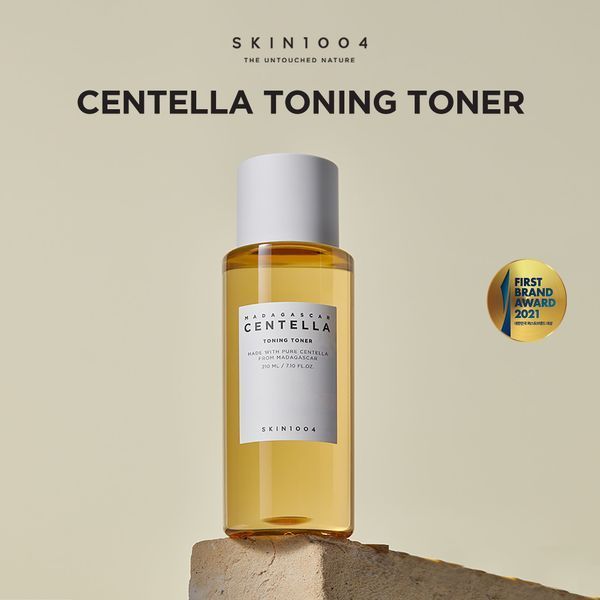 Skin 1004 Madagascar Centella Toning Toner Зволожуючий тонер для обличчя з екстрактом центелли і гіалуроновою кислотою, 30мл 1442 фото