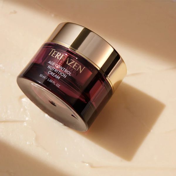 Terrazen Age Control Nutrition Cream Омолоджуючий поживний крем для обличчя з природним комплексом проти зморшок, 50мл 2424 фото
