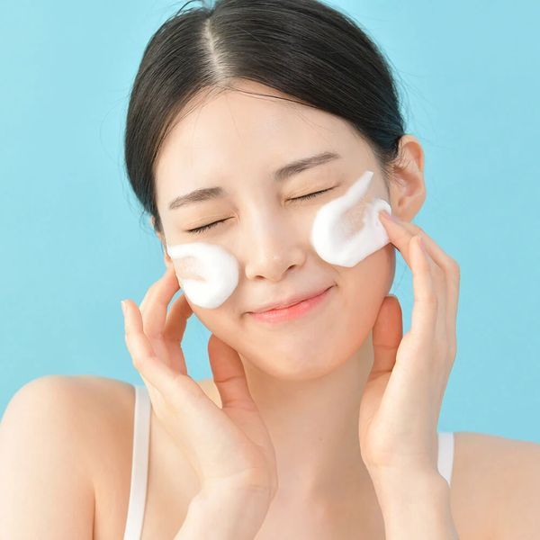 ROUND LAB 1025 Dokdo Cleanser М`яка пінка для очищення шкіри, 150мл 887 фото